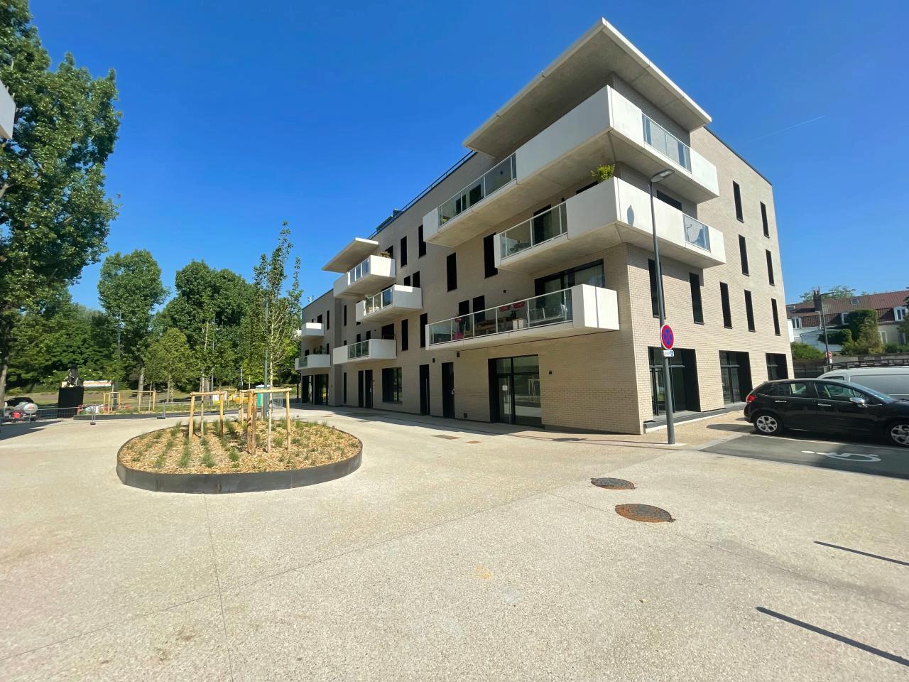 Bureau La Madeleine 703m² Vente bureau La Madeleine Nord OVBUR2317281 3